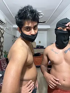 Snapshot of John_desihunk chatting on October 26, 4:35 pm John desihunk online show from October 26, 4:35 pm