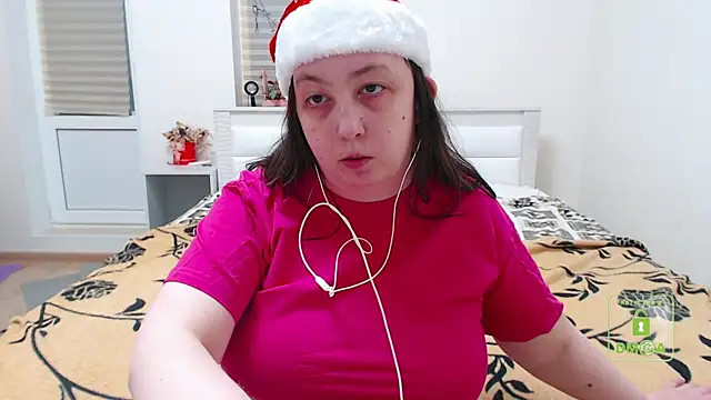 cute and hot online show from December 23, 12:52 pm