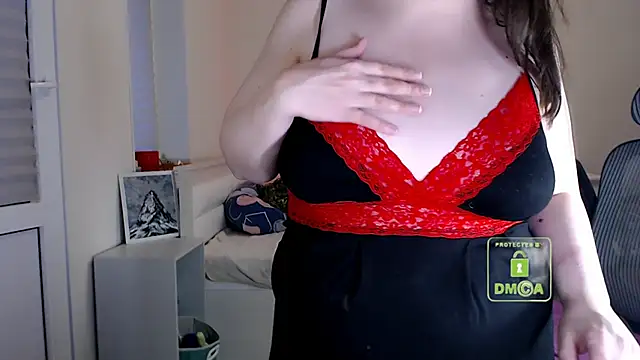 cute and hot online show from March 23, 4:22 pm