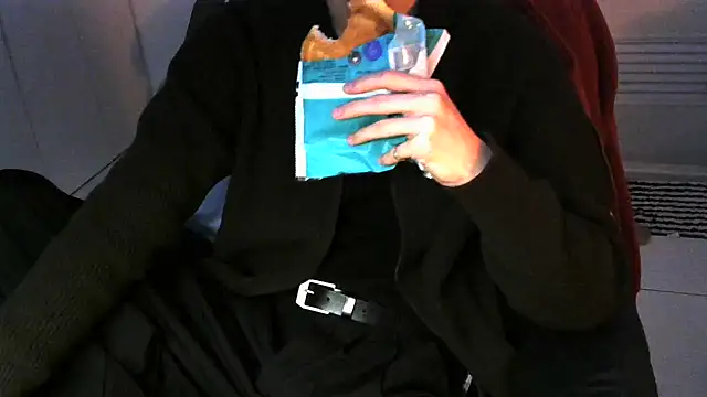 Ray175oo online show from February 10, 5:50 pm