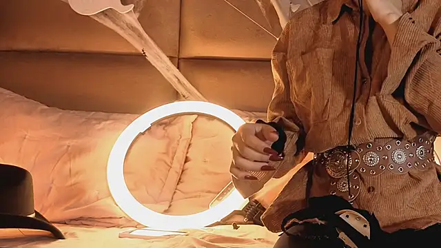 Snapshot of angelinepossy chatting on October 25, 9:31 pm angelinepossy online show from October 25, 9:31 pm