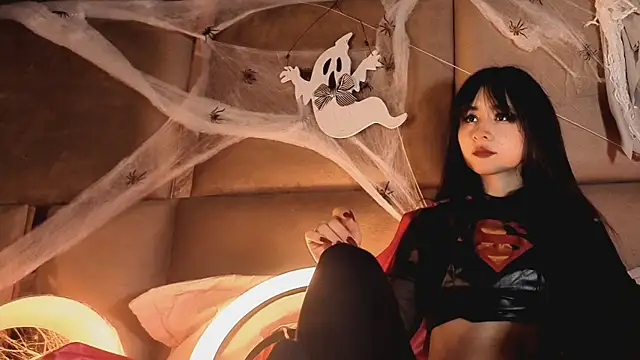 Snapshot of angelinepossy chatting on October 30, 10:10 pm angelinepossy online show from October 30, 10:10 pm