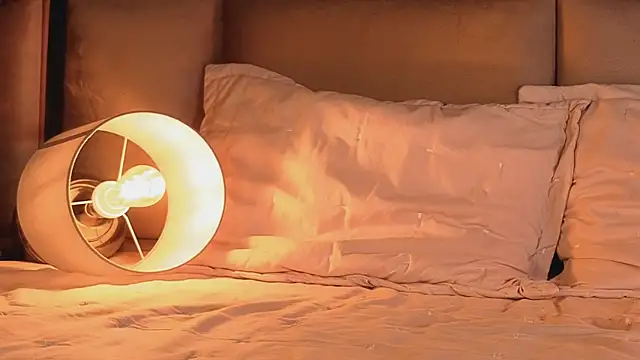 Snapshot of angelinepossy chatting on November 13, 4:39 pm angelinepossy online show from November 13, 4:39 pm