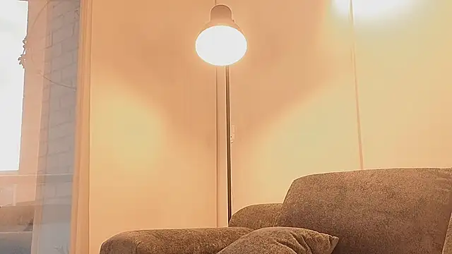 angelinepossy online show from February 17, 8:15 pm