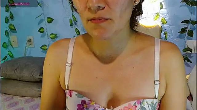 venus swet  online show from June 14, 12:41 am