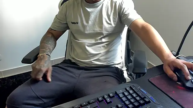 stebankechima online show from November 8, 5:45 pm