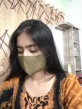 Snapshot of Arisha- chatting on July 28, 3:43 pm Arisha- online show from July 28, 3:43 pm