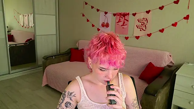 School Love online show from September 18, 11:12 am