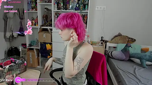 Snapshot of School_Love chatting on February 20, 7:10 am School Love online show from February 20, 7:10 am