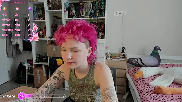 Snapshot of School_Love chatting on February 24, 7:06 am School Love online show from February 24, 7:06 am