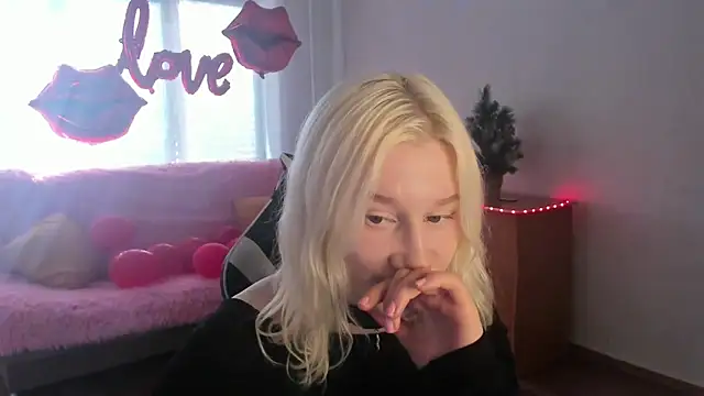 EnigmaSee online show from March 2, 5:08 am