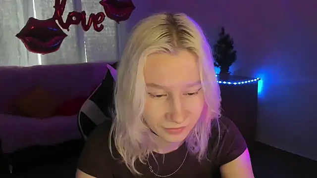 EnigmaSee online show from March 15, 2:06 am