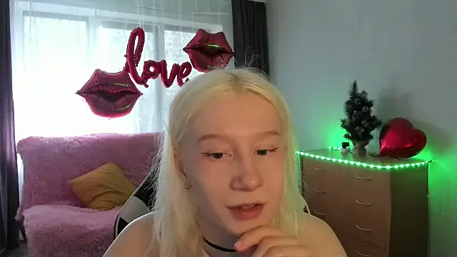 EnigmaSee online show from April 5, 9:17 am