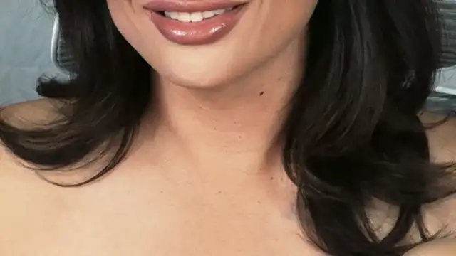 xprettysmilex online show from February 11, 10:26 pm