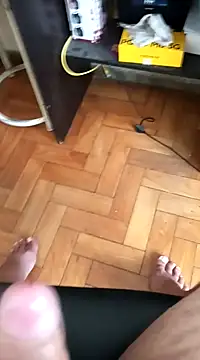 Snapshot of lobomisterioso13 chatting on January 20, 2:46 pm lobomisterioso13 online show from January 20, 2:46 pm