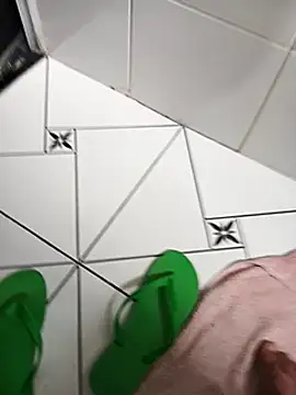 Snapshot of lobomisterioso13 chatting on February 23, 12:59 pm lobomisterioso13 online show from February 23, 12:59 pm