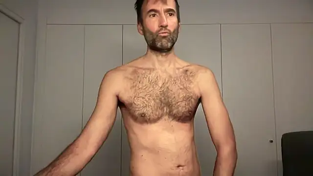 Snapshot of david_spanish chatting on January 2, 7:23 am david spanish online show from January 2, 7:23 am