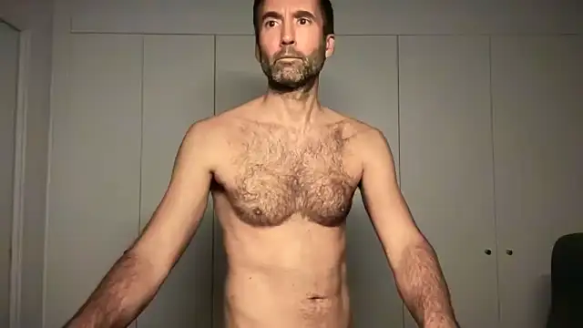 Snapshot of david_spanish chatting on January 3, 5:20 pm david spanish online show from January 3, 5:20 pm