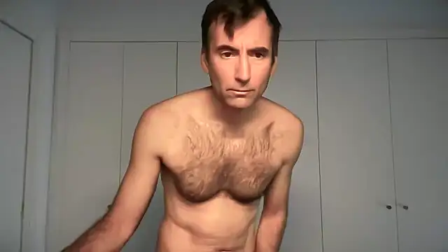 Snapshot of david_spanish chatting on January 6, 8:35 am david spanish online show from January 6, 8:35 am