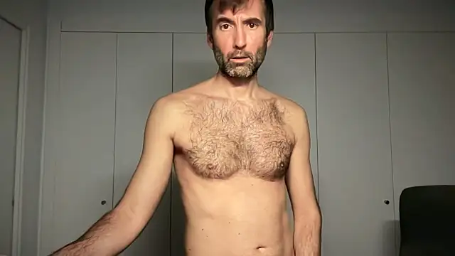 Snapshot of david_spanish chatting on January 18, 11:11 pm david spanish online show from January 18, 11:11 pm