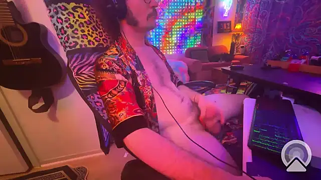 Snapshot of HippieBWC4U chatting on March 19, 2:46 pm HippieBWC4U online show from March 19, 2:46 pm