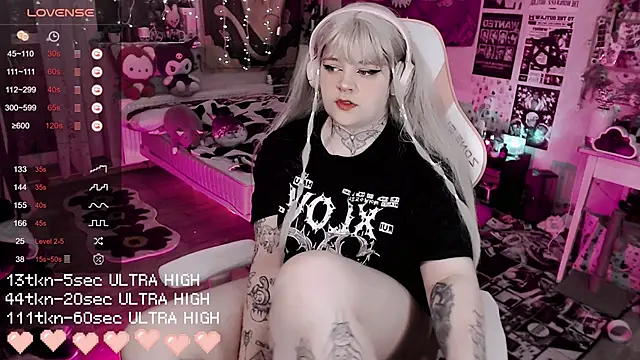 noori  hope online show from December 18, 8:37 pm