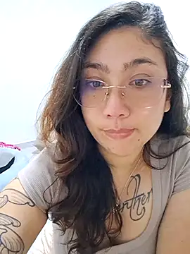 Mia Ruiz online show from December 17, 2:39 am