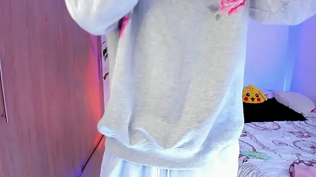 aldrinwhite online show from March 10, 4:23 pm