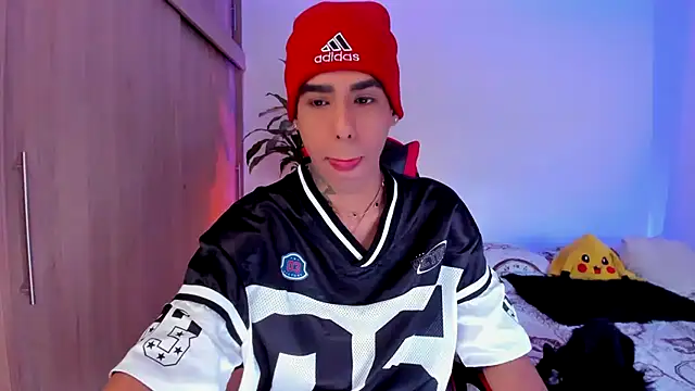 aldrinwhite online show from March 11, 4:13 pm