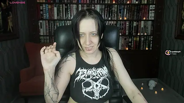 Snapshot of Medusa__Gorgona chatting on October 30, 6:15 am Medusa Gorgona online show from October 30, 6:15 am