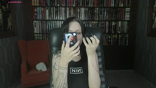 Snapshot of Medusa__Gorgona chatting on November 5, 9:42 am Medusa Gorgona online show from November 5, 9:42 am