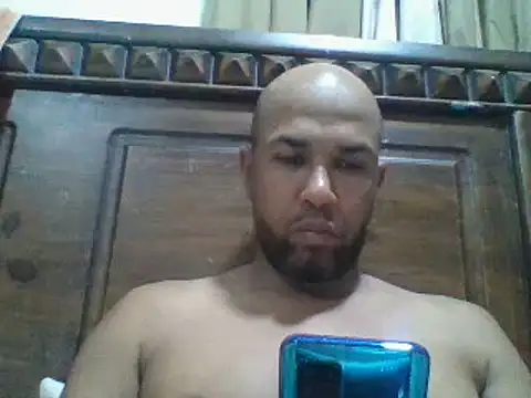 Frankie0880 online show from December 31, 2:51 am