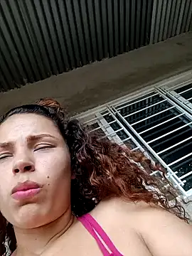 Mommy-Hot online show from February 2, 6:53 pm