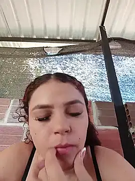 Mommy-Hot online show from July 14, 1:06 pm
