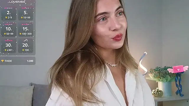 chloi hes online show from November 1, 9:55 am