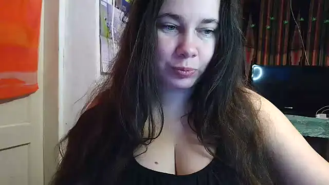 Cora Maro online show from October 31, 6:47 am