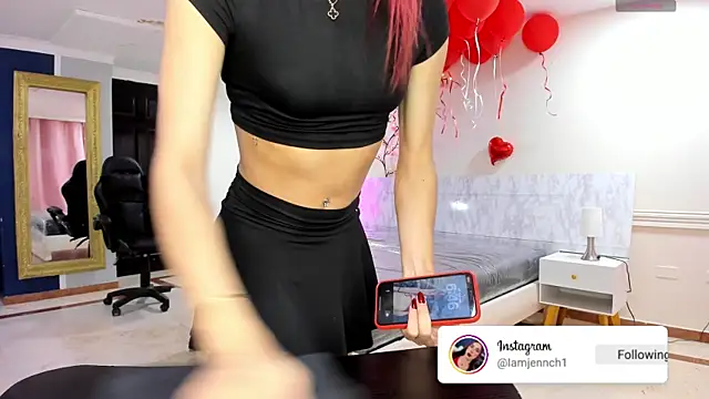 charolbruce 1 online show from May 23, 11:47 am