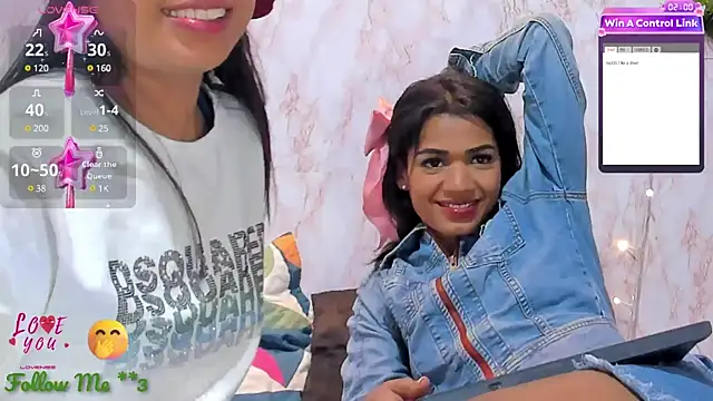 Snapshot of BarbieHotLaura chatting on December 30, 11:49 pm BarbieHotLaura online show from December 30, 11:49 pm