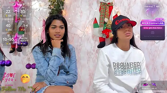 Snapshot of BarbieHotLaura chatting on December 31, 2:51 am BarbieHotLaura online show from December 31, 2:51 am