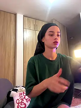 salome-brown online show from November 16, 3:34 am