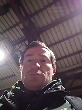 openlegsforyou online show from December 16, 3:44 am