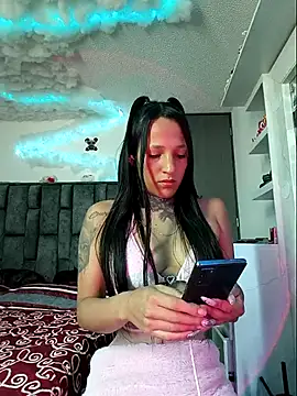 Nicole420squirt online show from October 11, 5:11 pm