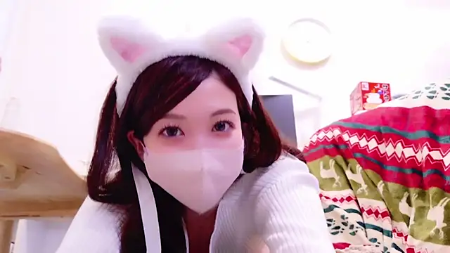 Snapshot of oxo_yuna_oxo chatting on December 29, 1:17 pm oxo yuna oxo online show from December 29, 1:17 pm