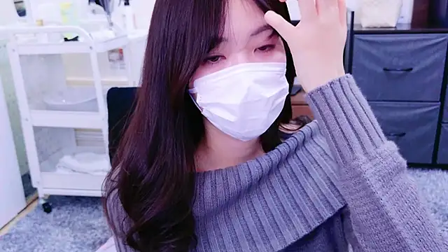 Snapshot of oxo_yuna_oxo chatting on February 15, 1:27 pm oxo yuna oxo online show from February 15, 1:27 pm