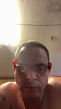 Buffshagswell online show from June 17, 10:00 pm