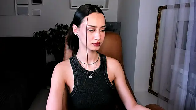 unaericaabistrong online show from December 21, 10:30 pm