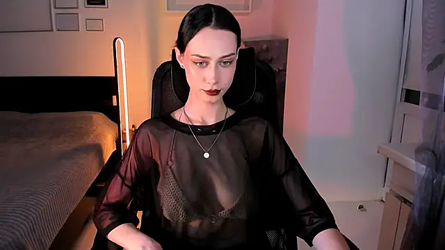 unaericaabistrong online show from March 5, 7:32 pm