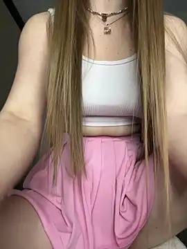 NickiLike online show from February 19, 6:37 pm