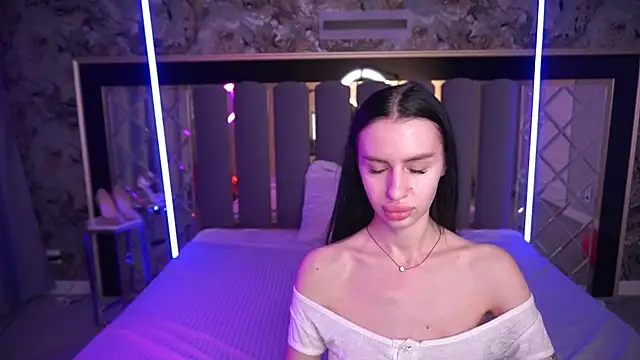 Snow WhiteeeX online show from March 2, 6:36 am