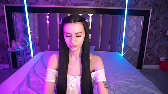 Snow WhiteeeX online show from March 12, 6:41 am